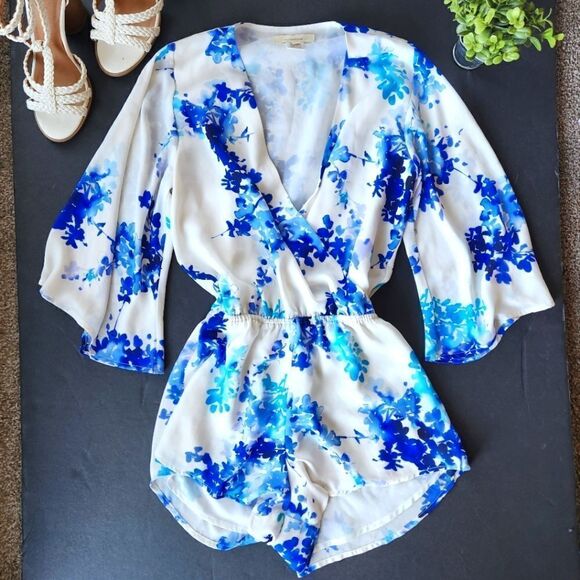 Olivaceous Floral Romper - Picture 1 of 10